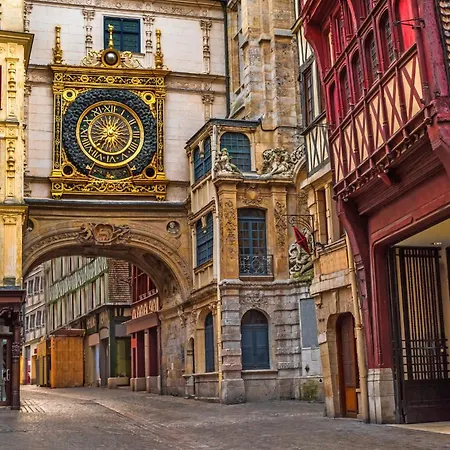 Le Lauroise Magnifique F2 Place Des Carmes * Rouen