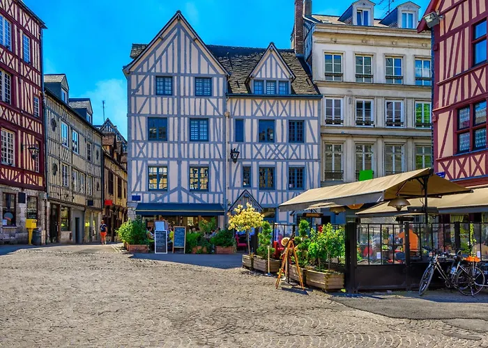 Le Lauroise Magnifique F2 Place Des Carmes Apartment *