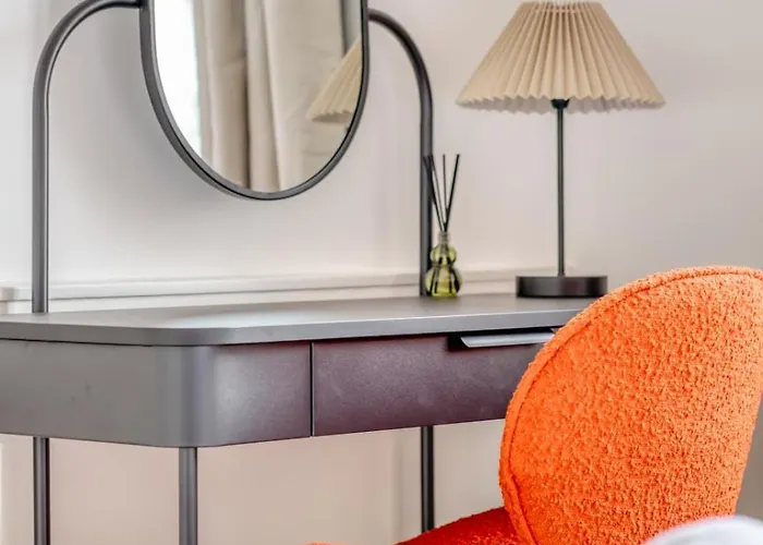 Le Lauroise Magnifique F2 Place Des Carmes Rouen